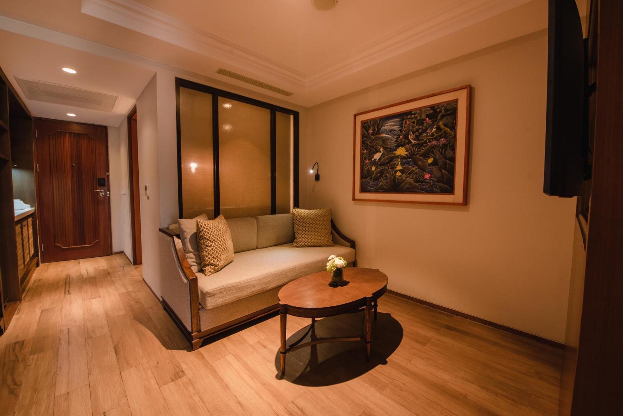 Ramayana Suites And Resort Кута Екстер'єр фото A suite at the hotel
