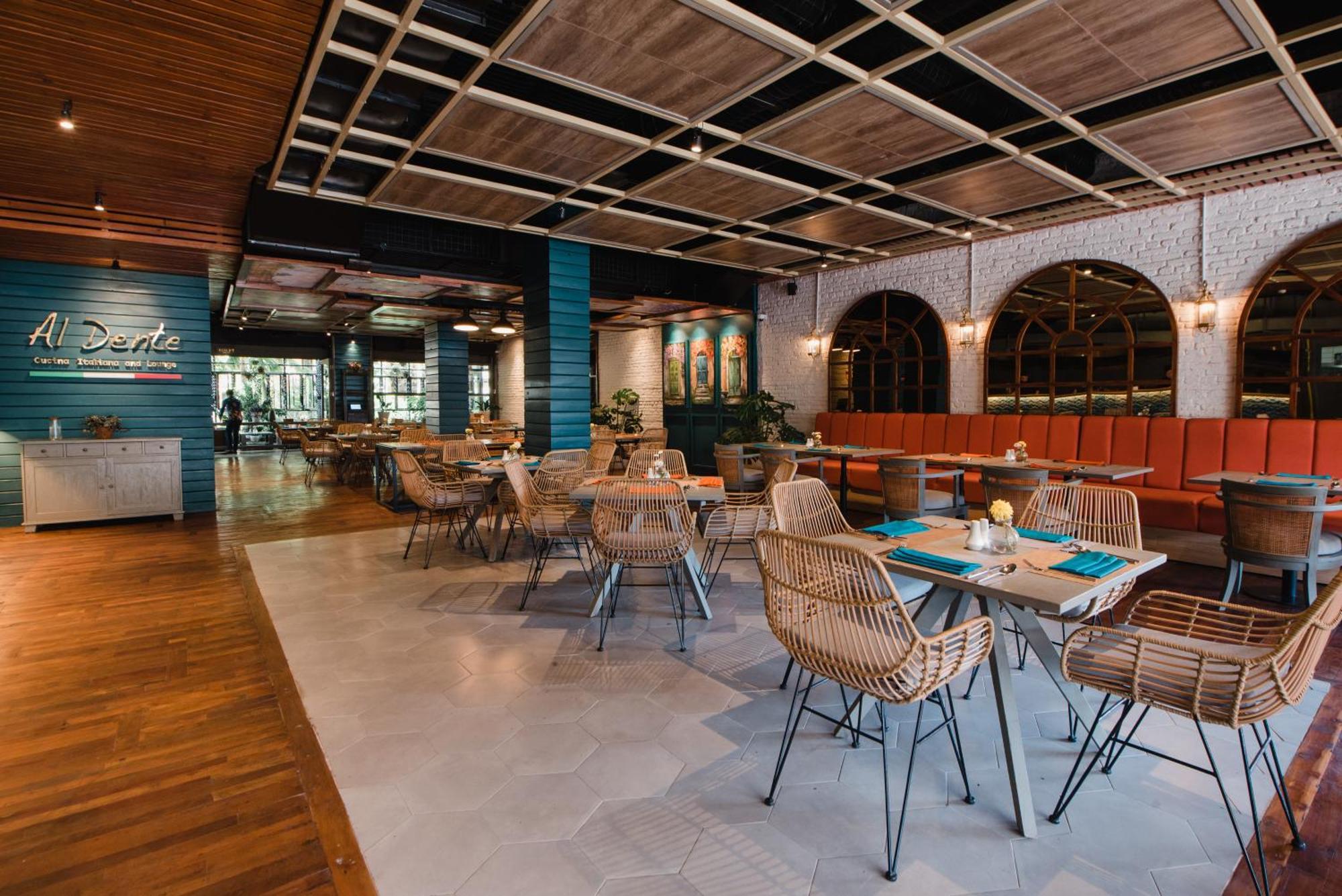 Ramayana Suites And Resort Кута Екстер'єр фото The interior of the restaurant